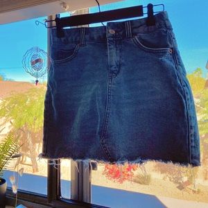 Adorable Wild Fable denim skirt 🦋